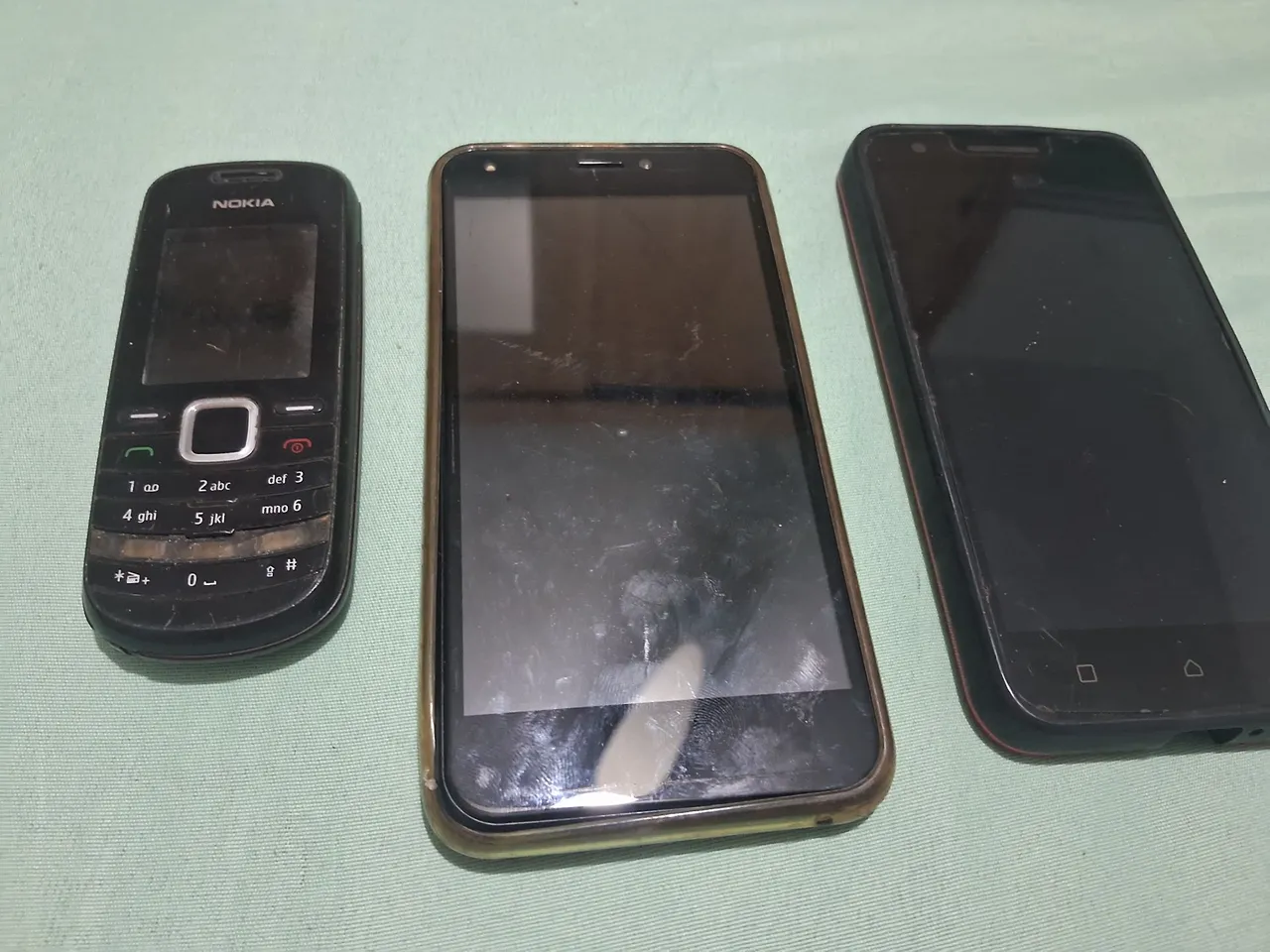Celulares Nokia, Lenovo e LG para retirada de peças 