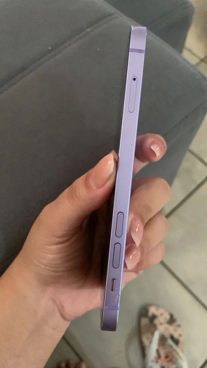 iPhone 1264315885121538121