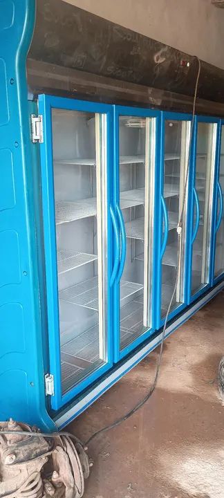 Geladeira Expositora Industrial - 5 portas