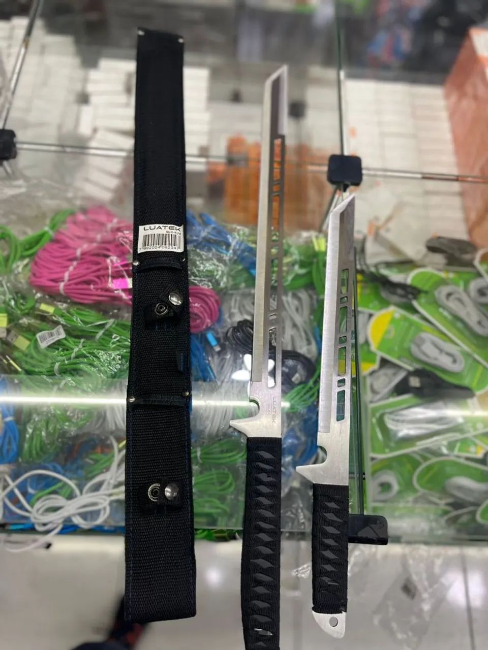 Kit Espada + Faca Caça Com bainha - Foto 3