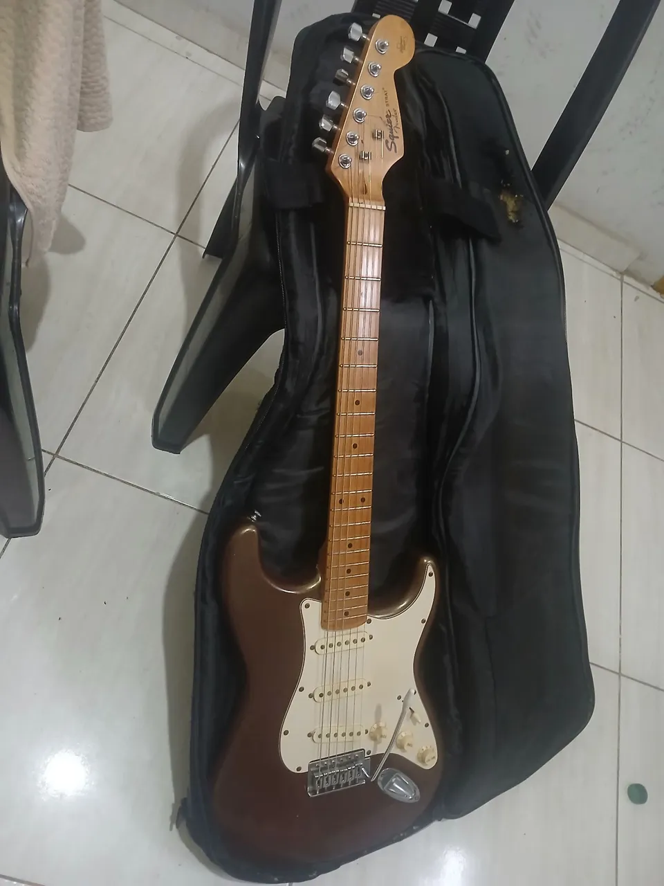 Guitarra squier Califórnia top troco