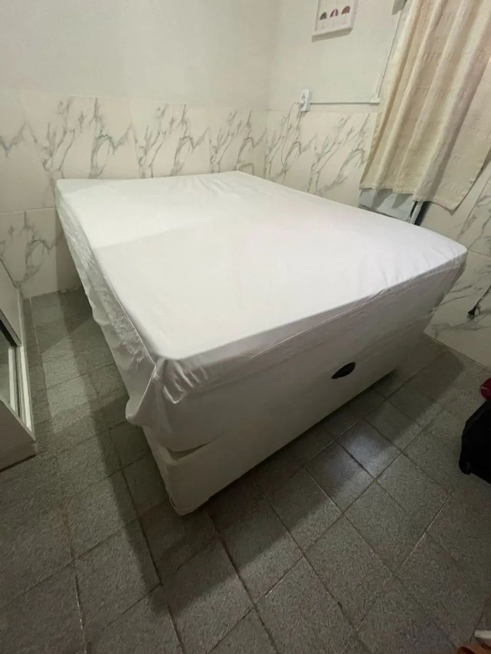 Para vender rápido: CONUNTO CAMA CASAL COLCHÃO + BAÚ - Foto 5