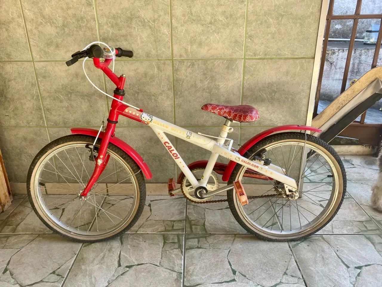 Bicicleta Infantil Caloi Hello Kitty usada