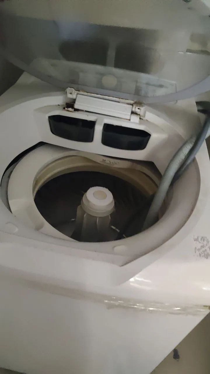 Máquina de lavar Brastemp 11 kg funcionando precisa trocar o gabinete - Foto 4