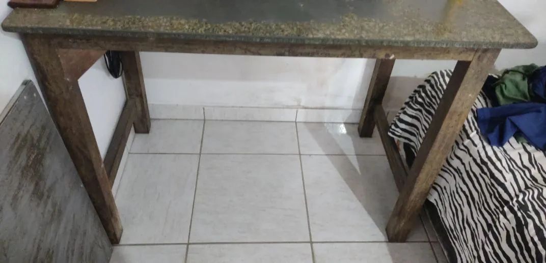 Marble table64311797963907120