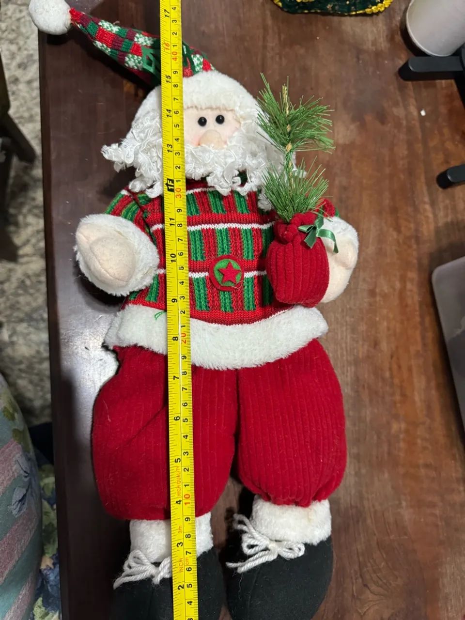 Papai Noel 42 cm em media em perfeito estado  - Foto 2