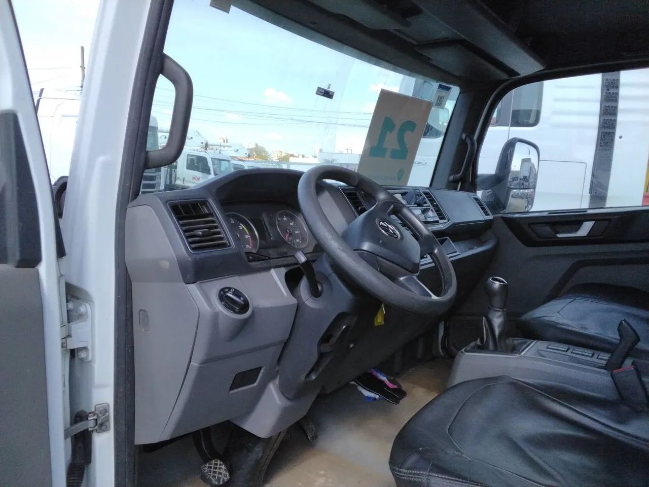 Volkswagen 9.170 Delivery 2p (diesel)(E5) 2020/2021 Vamos Seminovos São Leopoldo - Foto 7