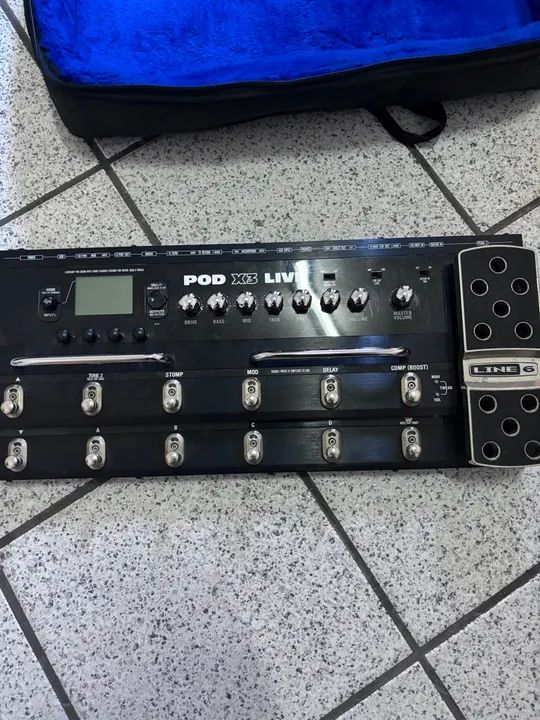 Pedaleira Pod x3 live - Line6 pedal - Foto 2
