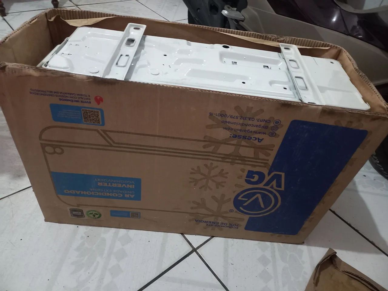 Vendo ar condicionado 12 mil BTU, na caixa, nunca usado  - Foto 2
