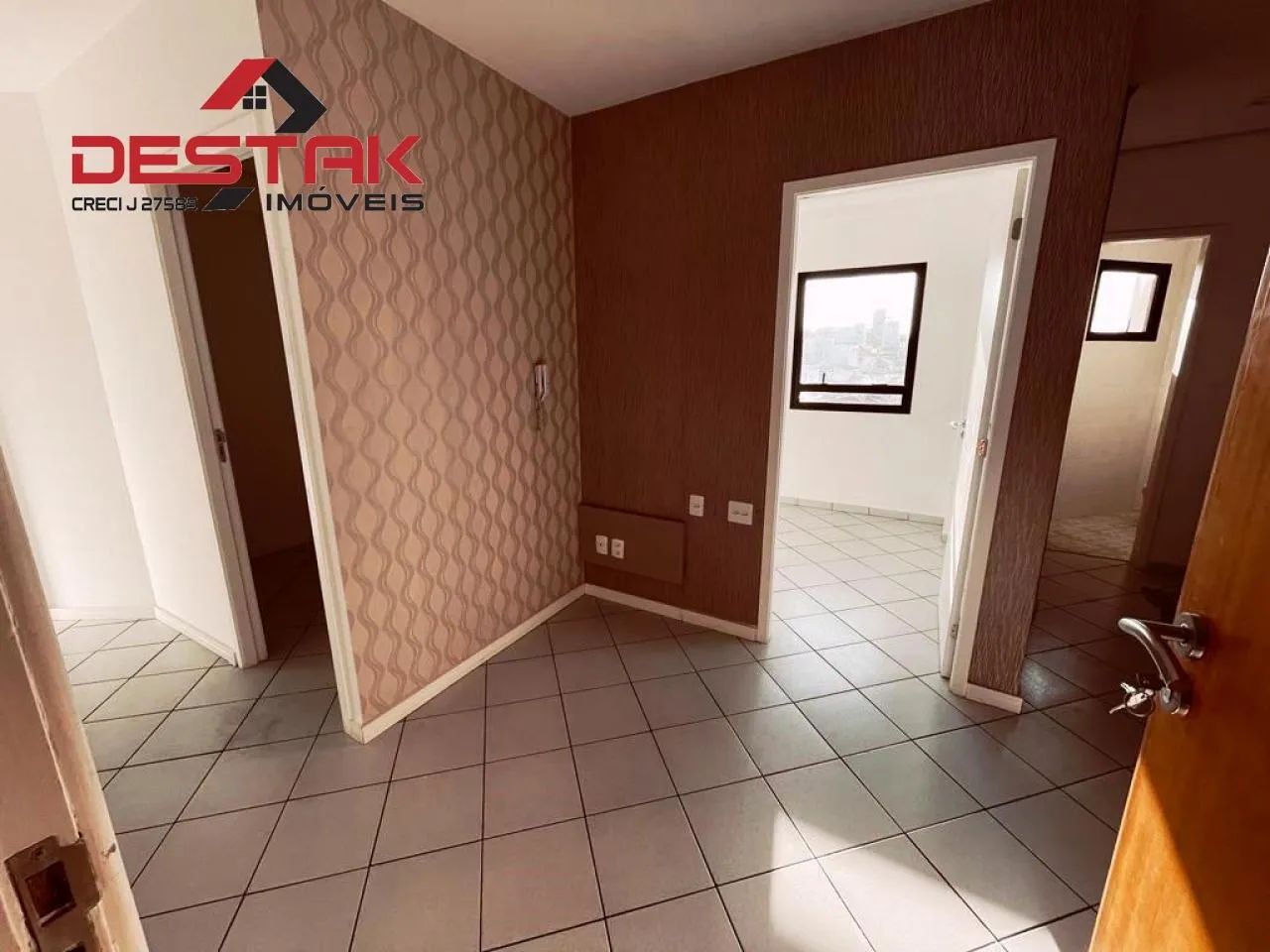 Sala Comercial Para Locacao No Edificio Jatoba Em Jundiai/sp. - Foto 2