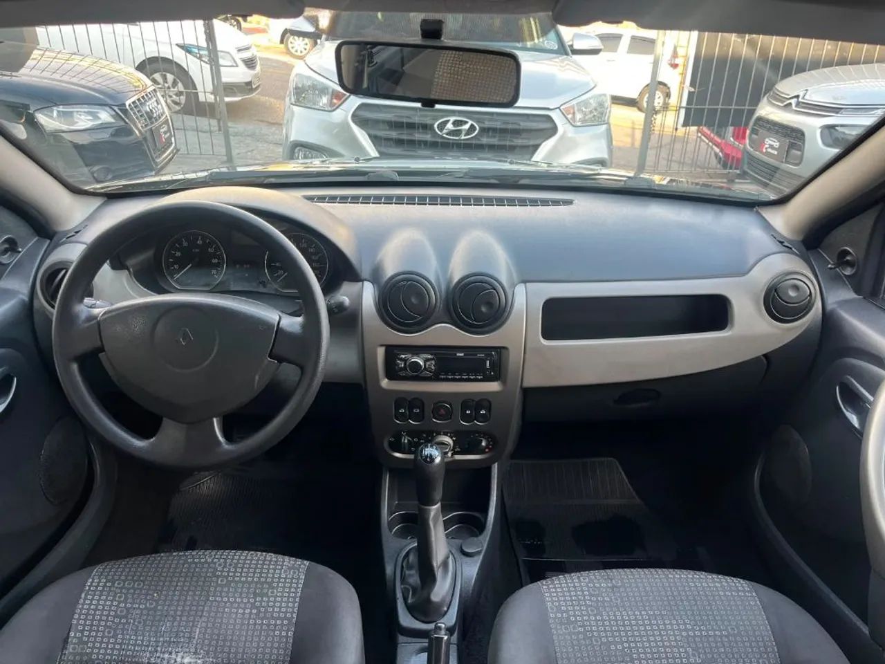 Renault Sandero Expression Hi-flex 1.0 16V 5P 2009 - Foto 5