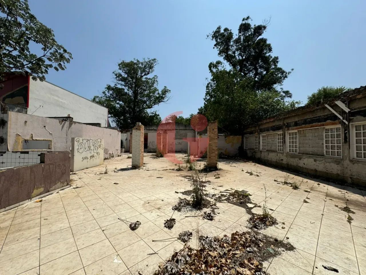 PONTO COMERCIAL PARA VENDA OU LOCAÇÃO NO CENTRO - Foto 3
