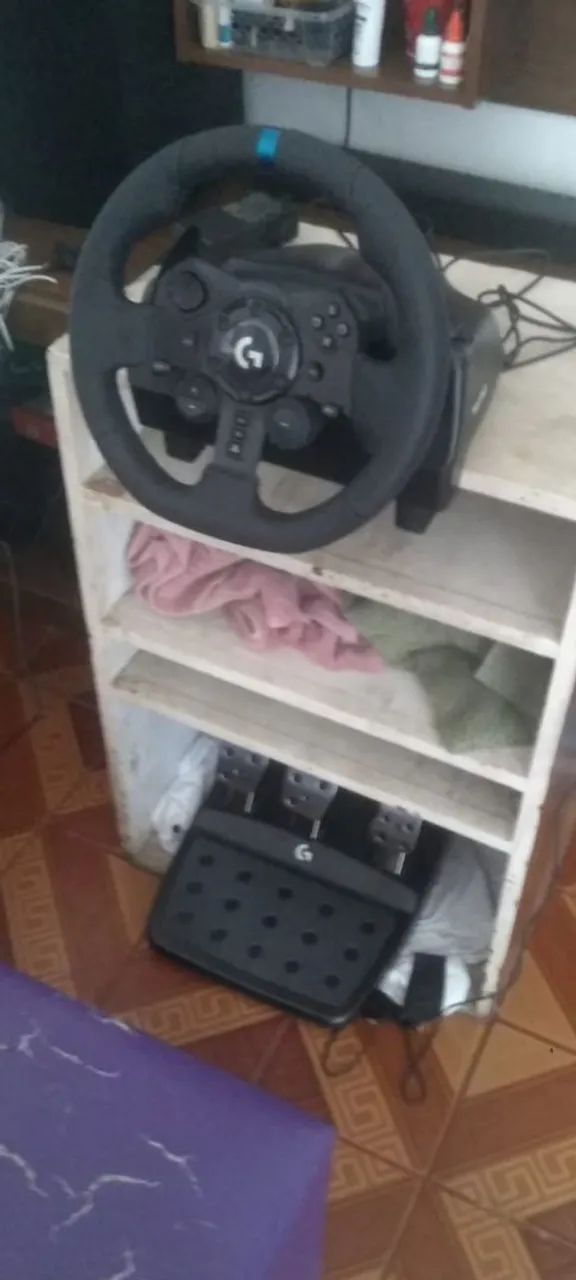 Novo e barato