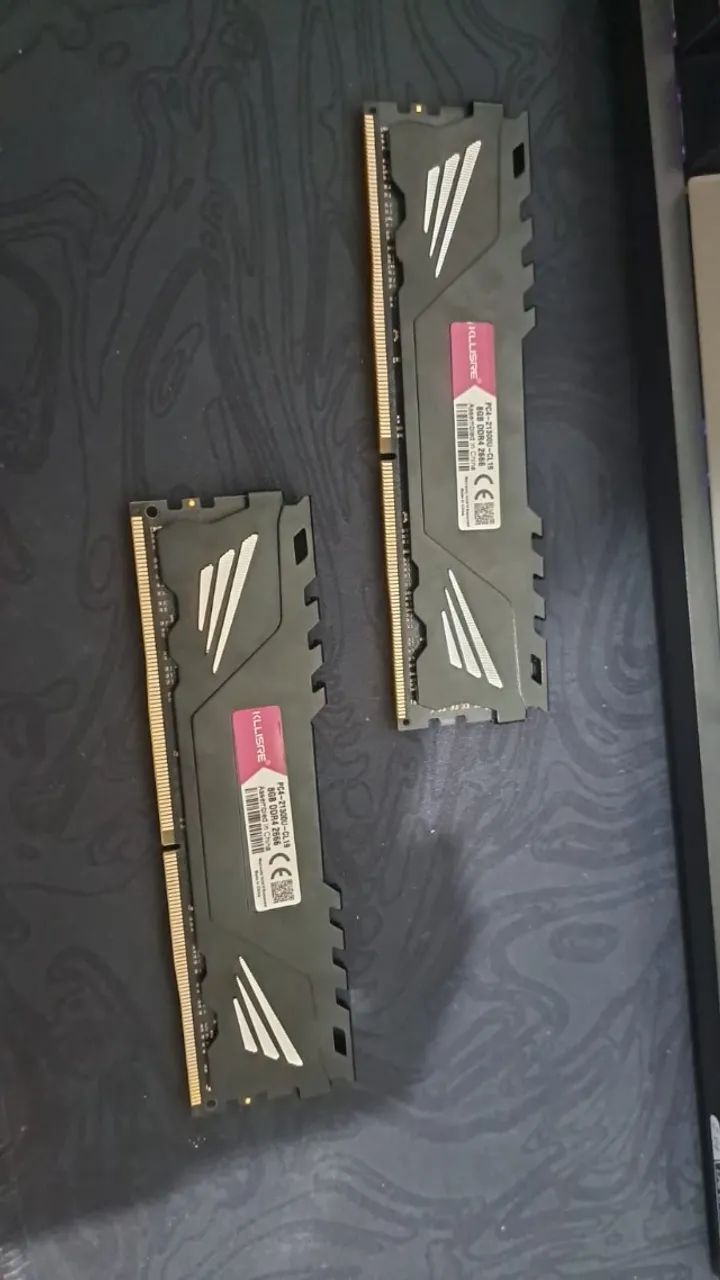 Memória RAM KLLSRE 8GB (cada)