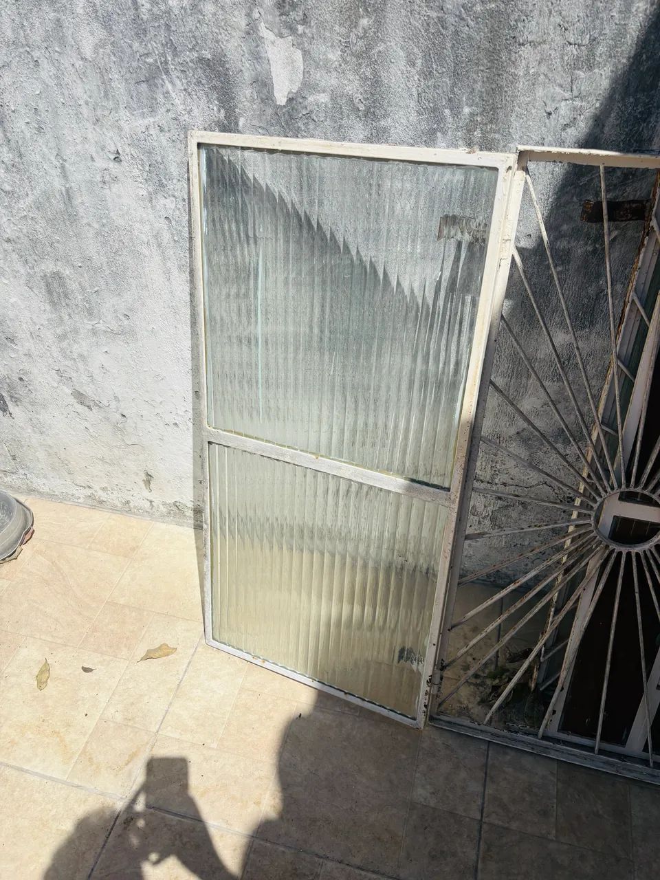 Janela de ferro usada64985875014018121