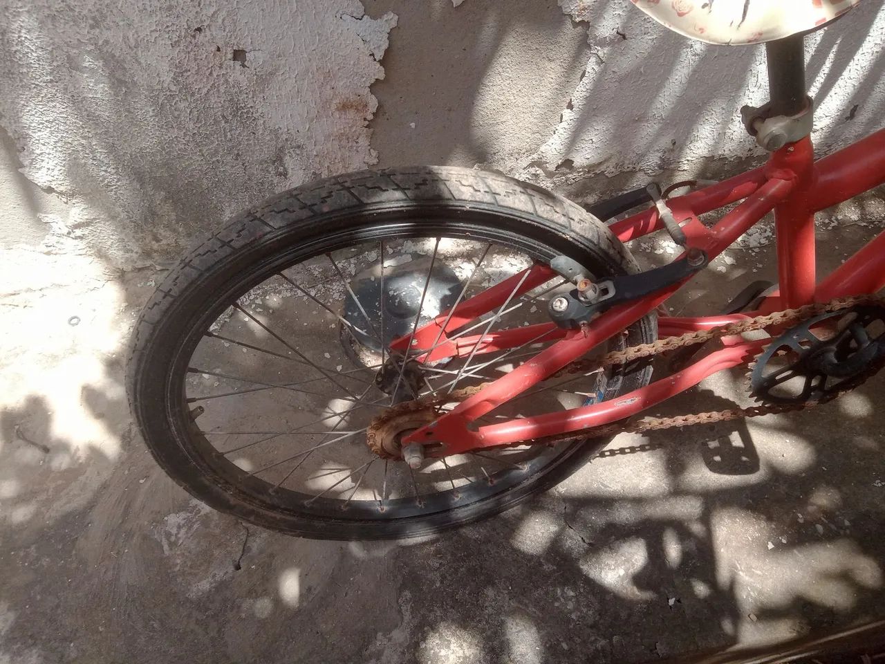 Bicicleta infantil aro 20  - Foto 2