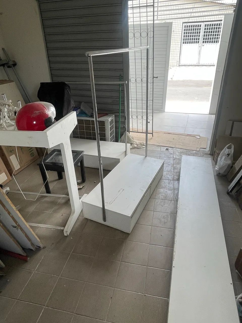 PLATAFORMAS E BANCADAS PARA LOJAS - Foto 5