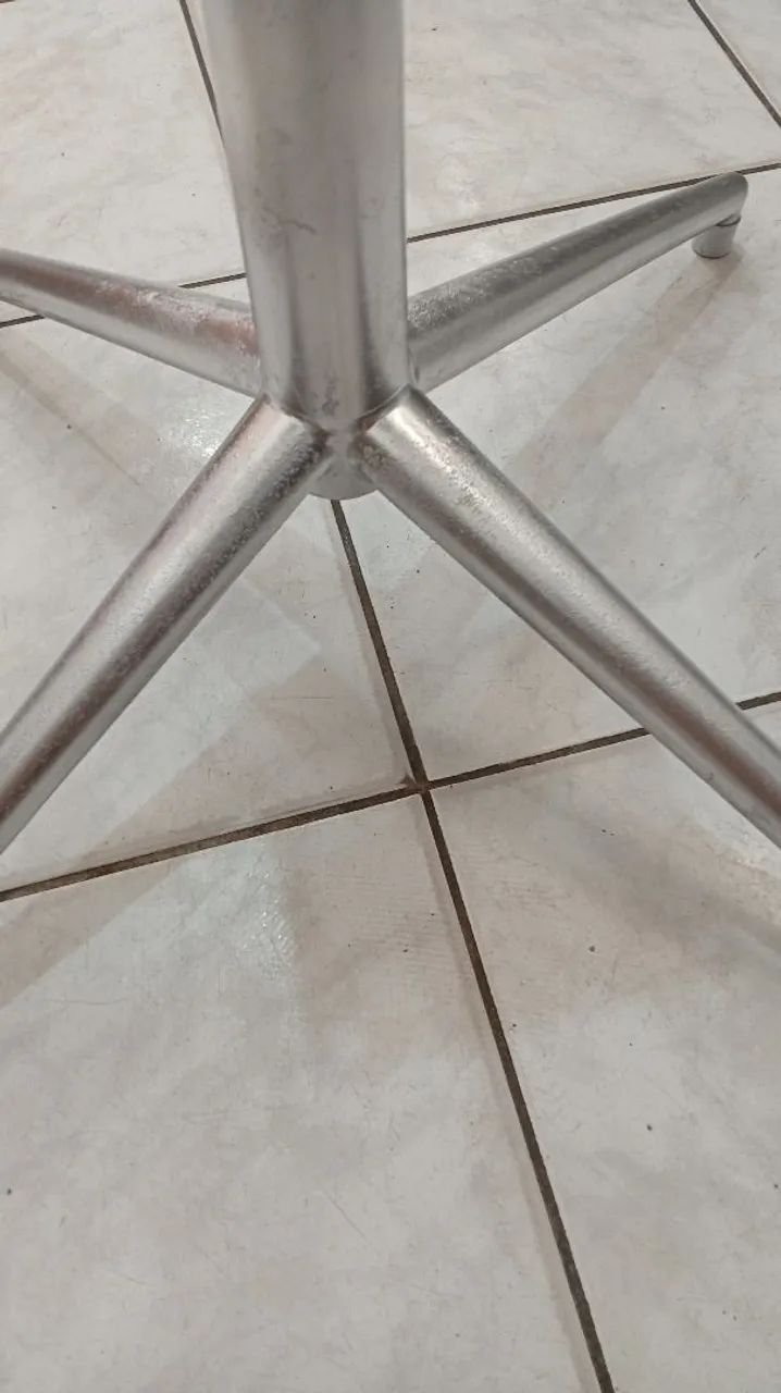 vendo base de ferro  pra centr - Foto 4