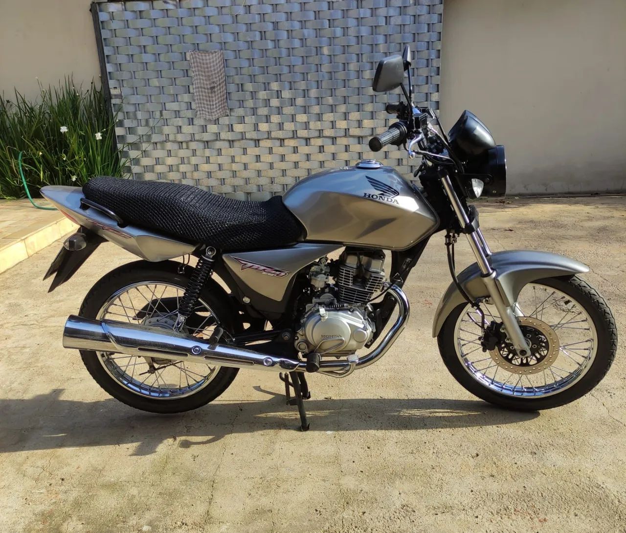 Honda Titan ES 2008 - Foto 2