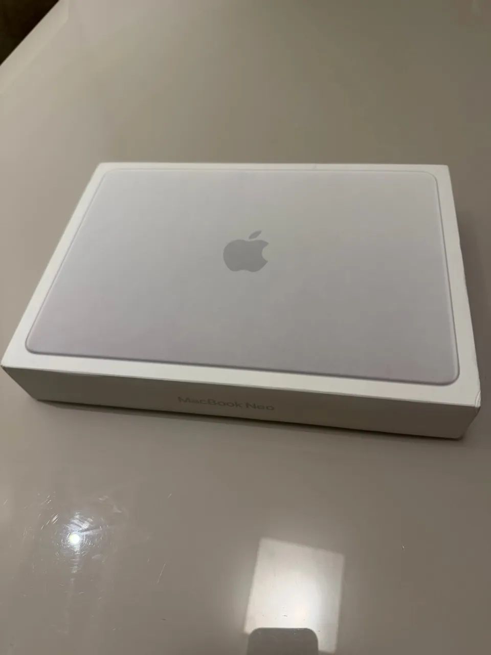 MacBook Neo Apple - 256GB SSD | 8GB RAM prata
