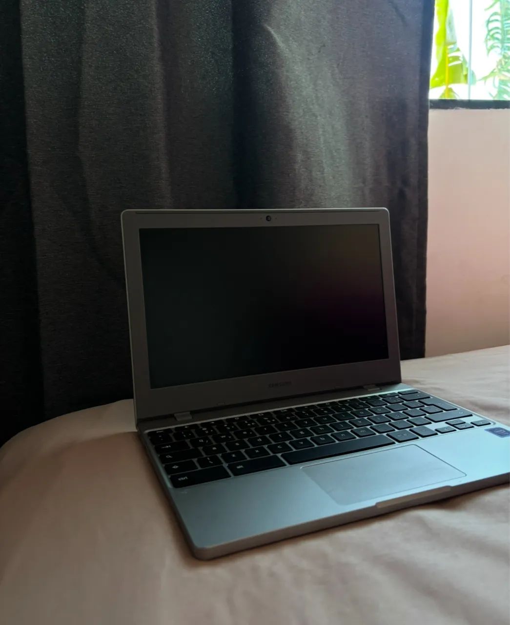     Chromebook Samsung Conservado - Ideal para Estudos e Trabalho