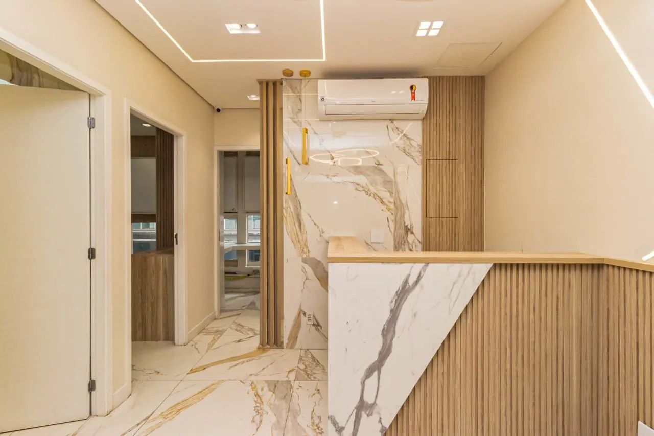 Loja na Avenida Paulista, 2001 - 22/23  48 m²