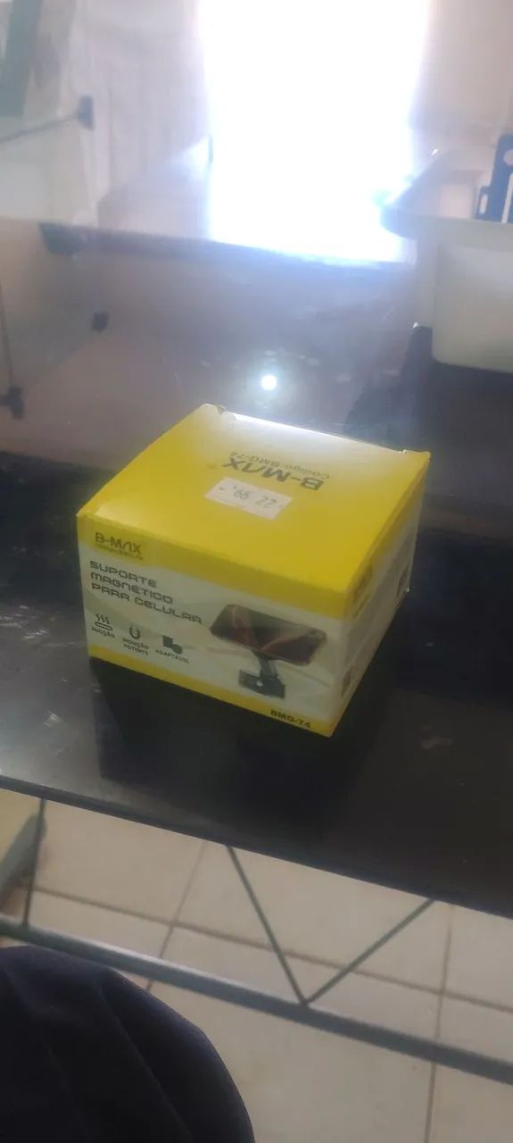 Suporte Magnético para celular com sucção  - Foto 2