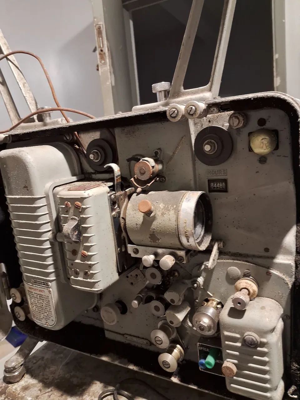 Projetor Bell & Howell 16mm VINTAGE - Foto 3