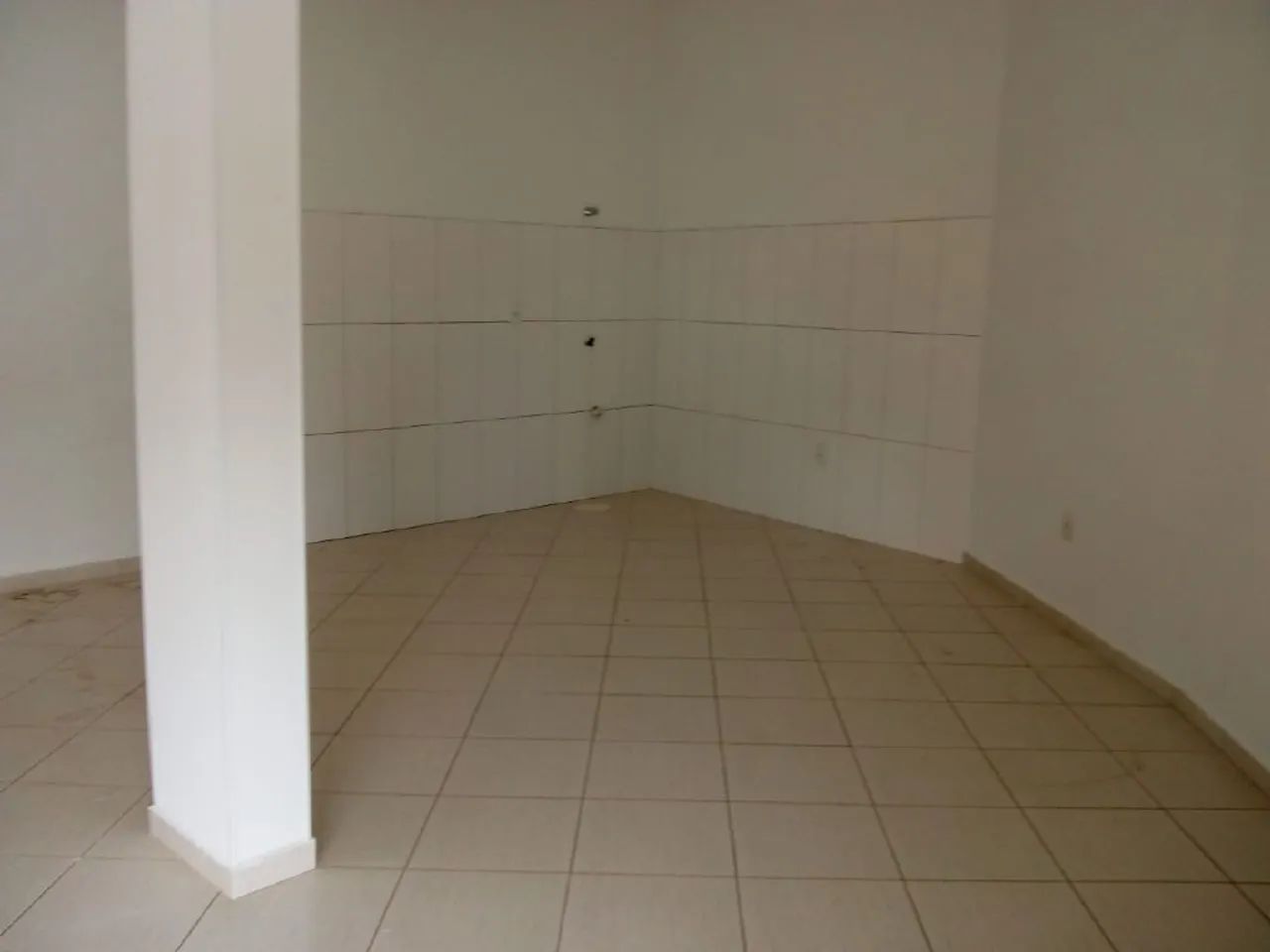 Locação de Comercial / Sala na cidade de ARAPONGAS - Foto 3