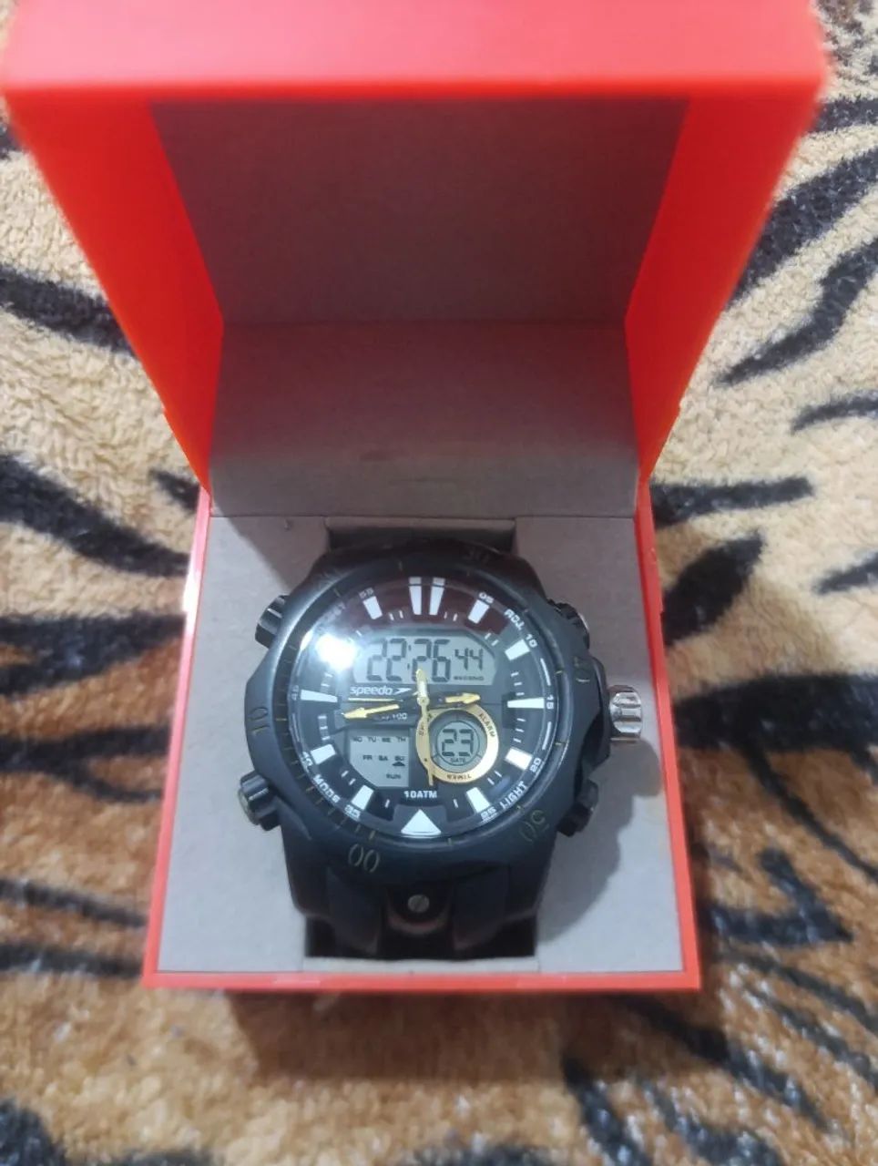 Relógio Speedo (Precisa trocar a pulseira) - Foto 3