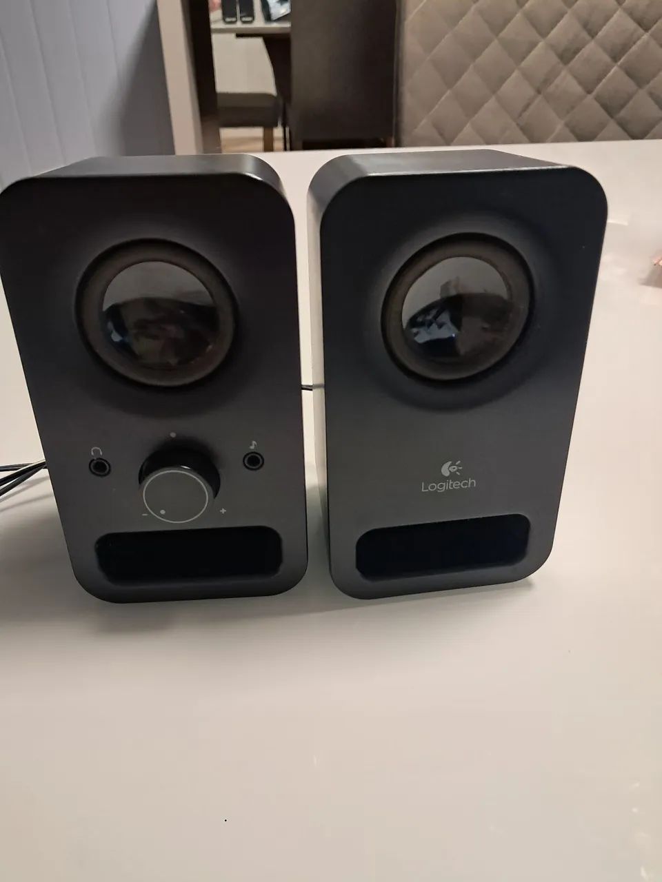 Caixa de Som Multimídia Logitech Z150 - Foto 2