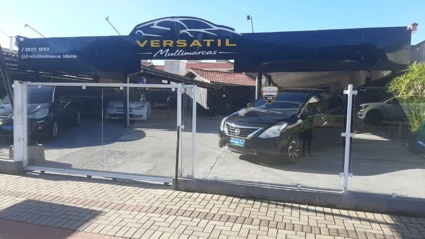 Vende-se Ponto Comercial de Loja de Veículos - Excelente Localização 