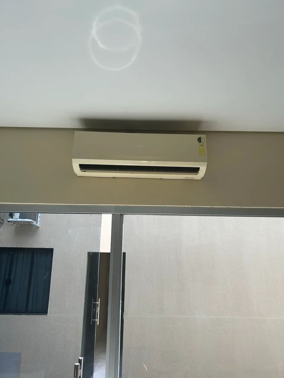 Condicionador de Ar - Elgin - 18.000Btu - Foto 2
