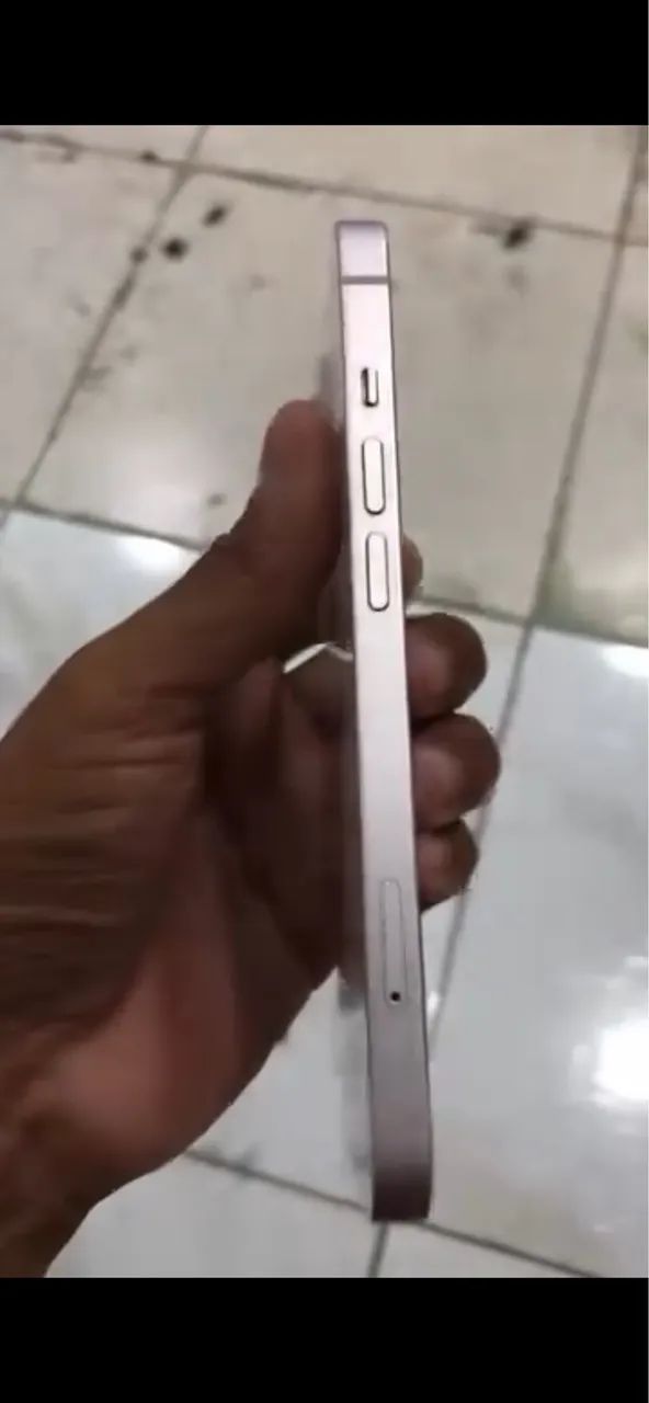 iPhone 13 128GB por R$2.500 - Foto 2