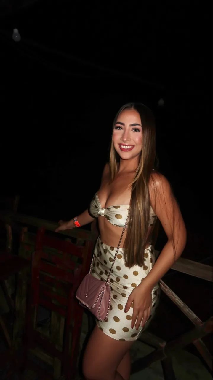 Conjunto de 3 peças: Biquini + saia - Foto 3