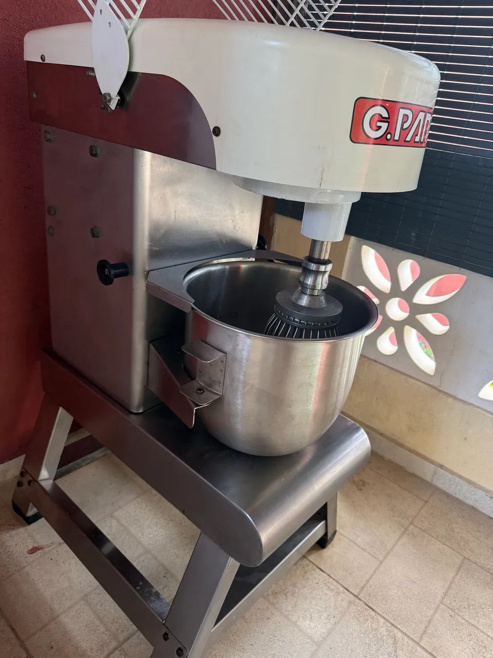 Batedeira Planetaria Bp-18 G2 18L 1Cv 4 Vel Inox  220V - Gpaniz - Foto 5