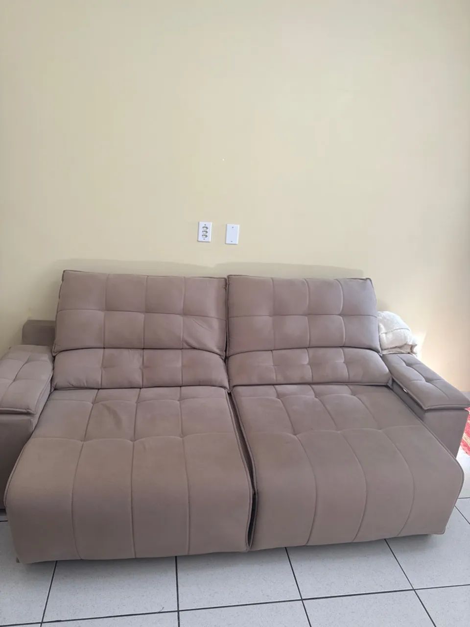 Sofá Retrátil 1.200