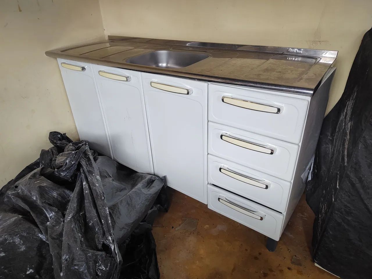 Pior de inox com bancada de armário  - Foto 2