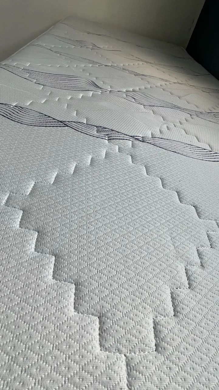 Cama  de solteiro embutida