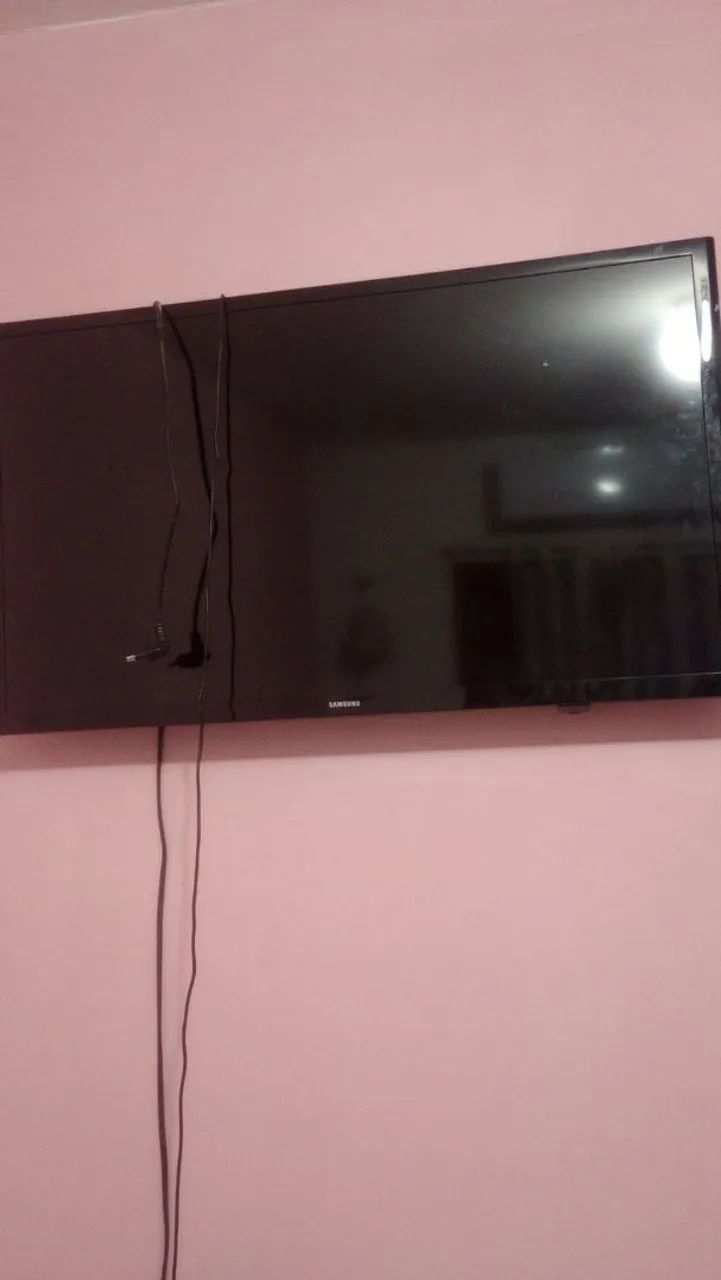 Vendo tv 32 polegadas obs: não é smart.  - Foto 2