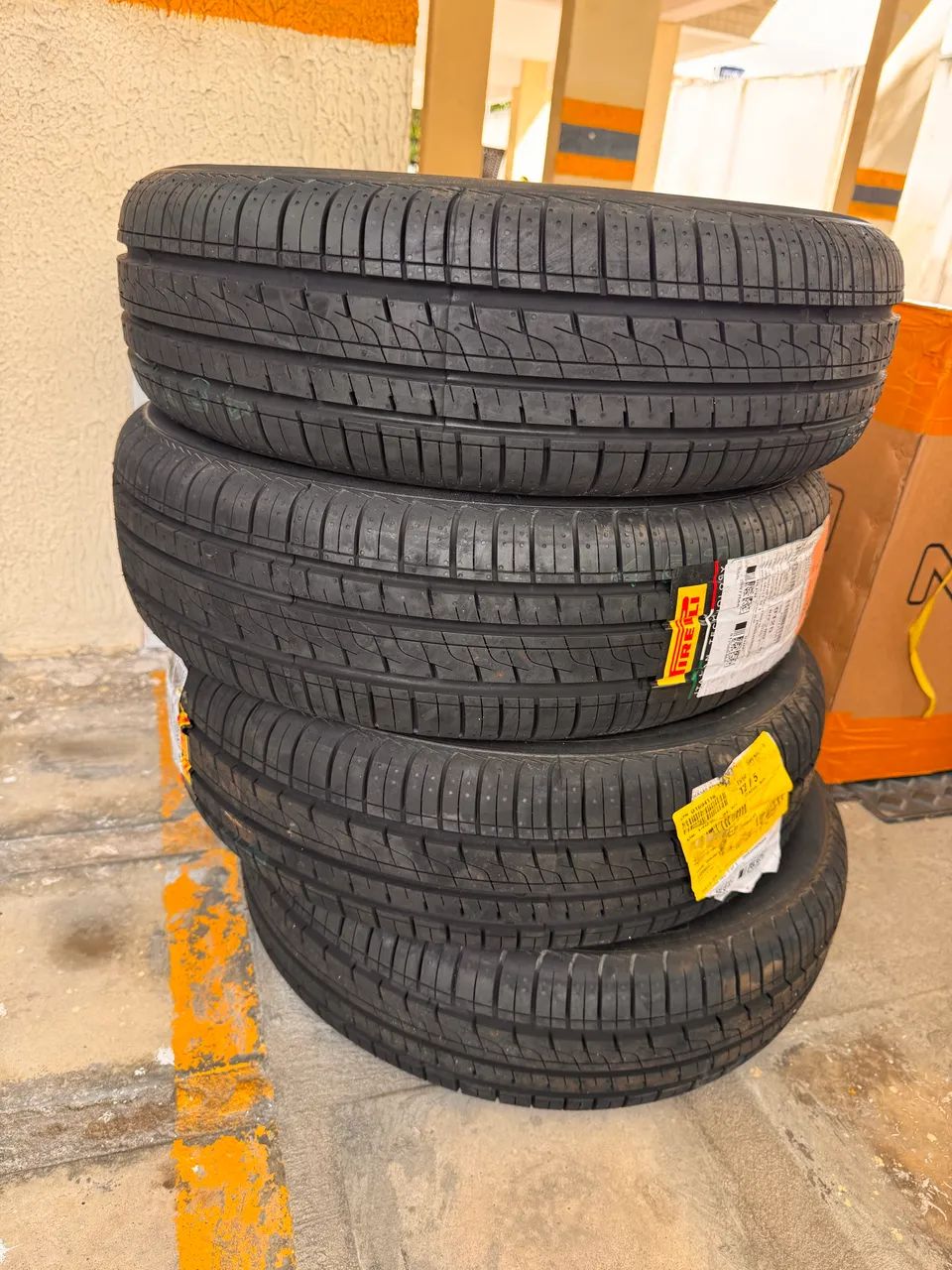 PNEUS PIRELLI ARO 14 NOVO - Foto 3