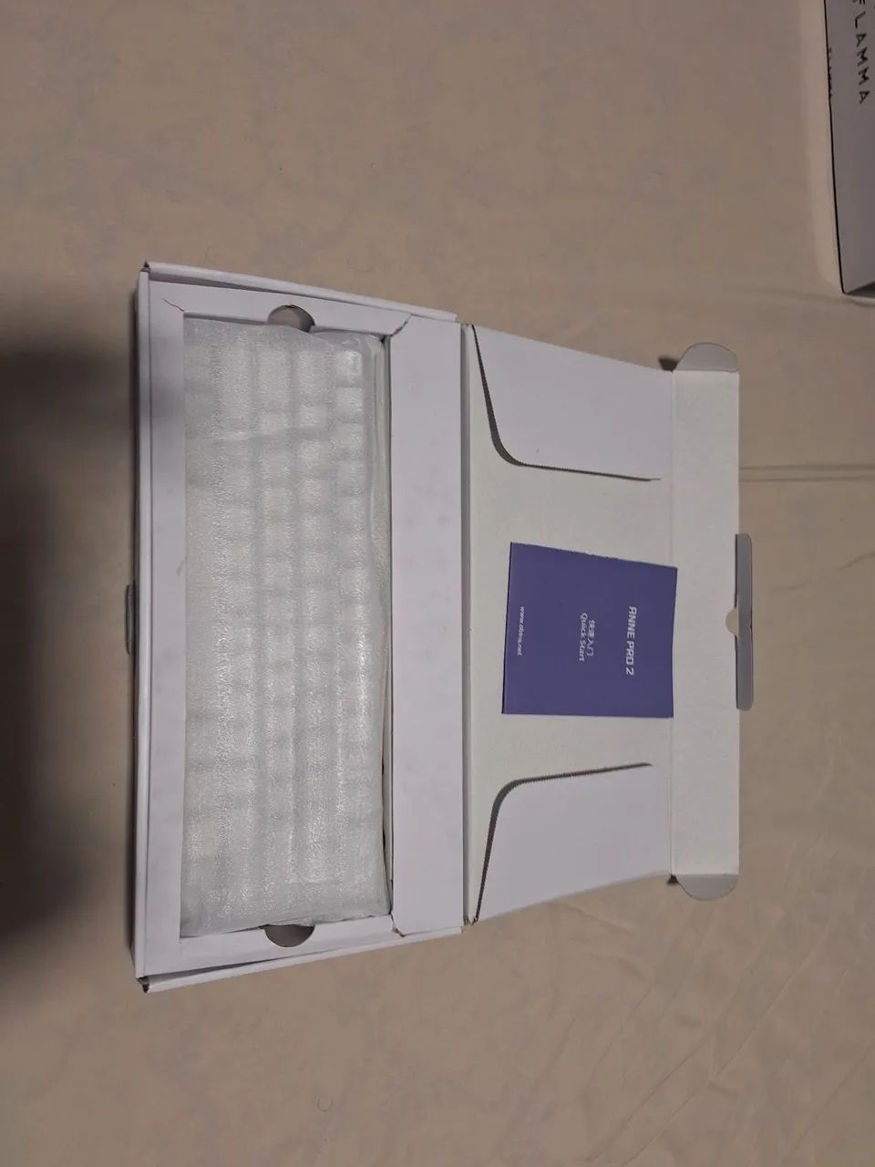 Teclado 60% Anne pro 2 + acessórios 
