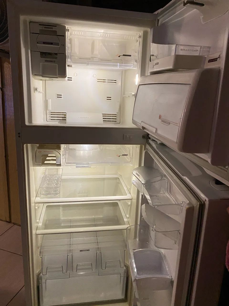 Vendo geladeira  - Foto 2