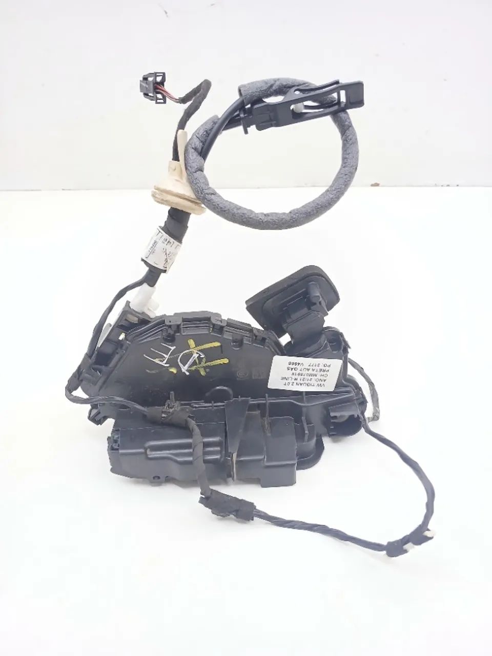 Fechadura Porta Dianteira Esquerda Vw Tiguan Tsi 2.0 2021 - Peças