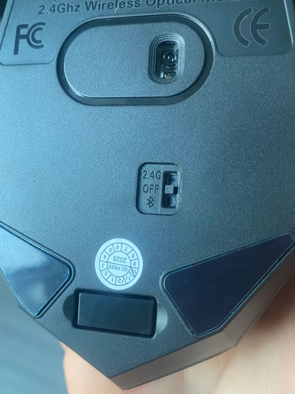 MOUSE GAMER SEM FIO RGB - 2.4G + BLUETOOTH - Foto 2