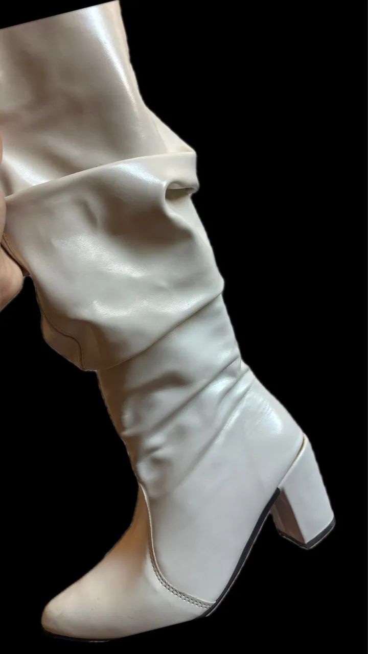 bota cano alto off-white  - Foto 5