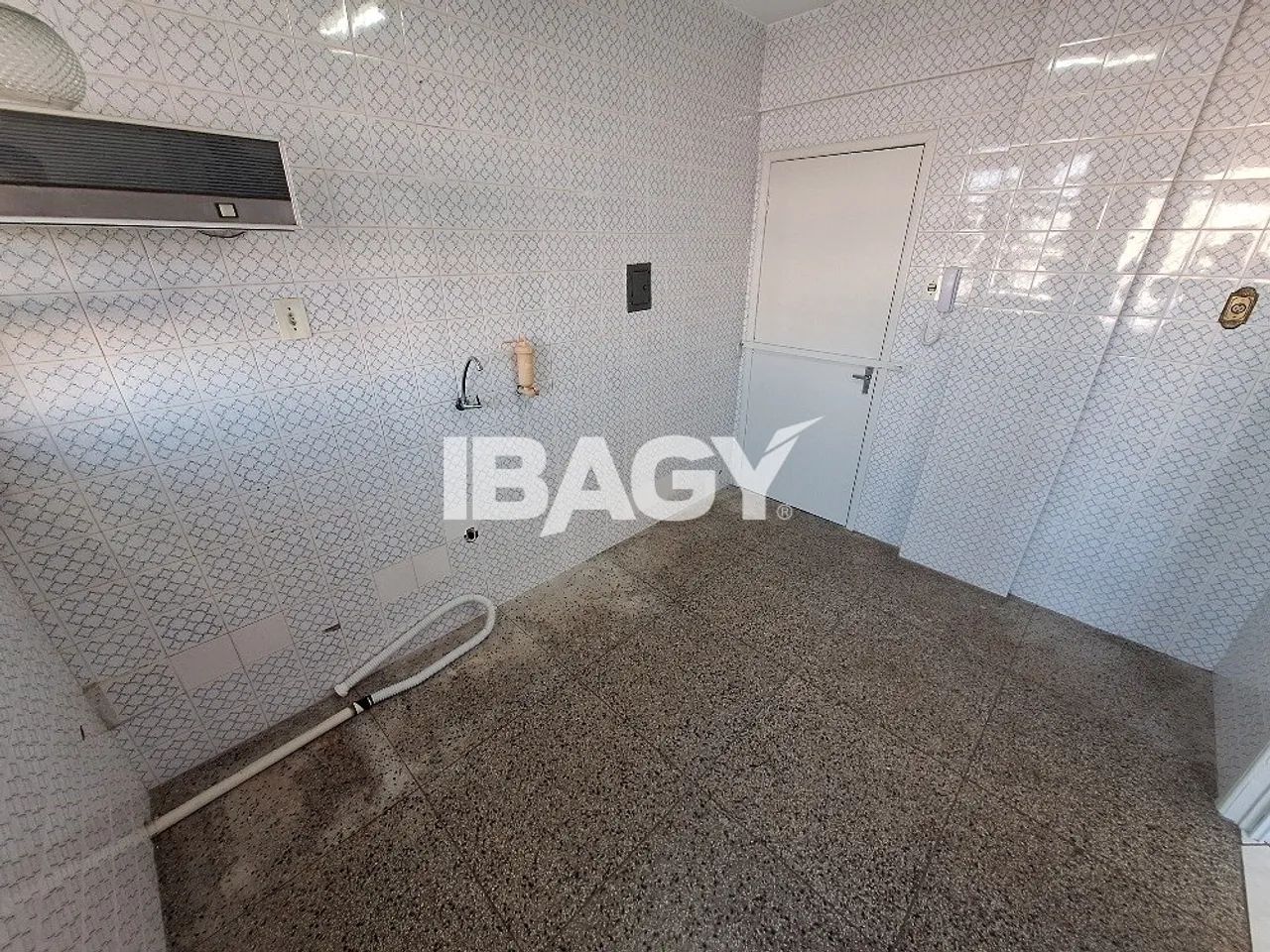 Excelente Apartamento 2 dormitório(s) em Centro - Florianópolis - Foto 5