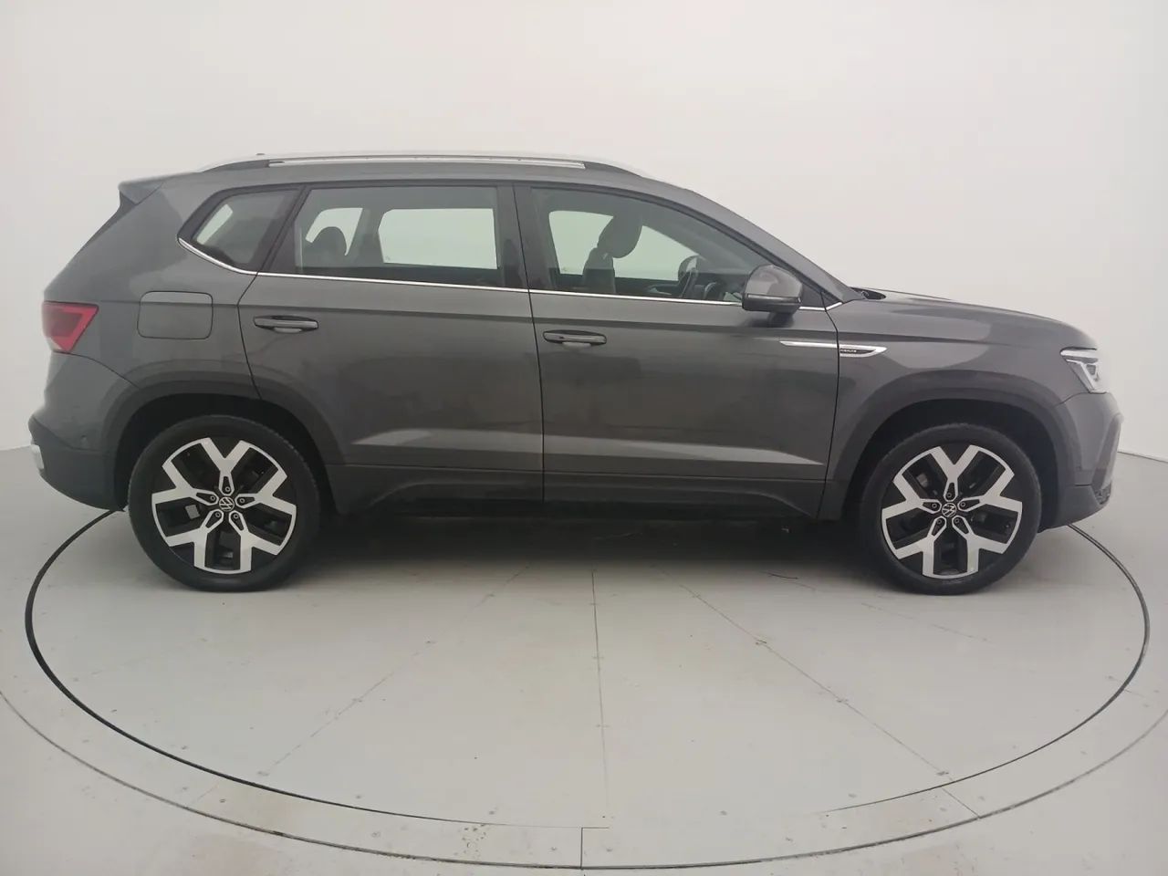 Volkswagen Taos Highline 1.4 250 TSI Flex Aut., foto 6 de 18