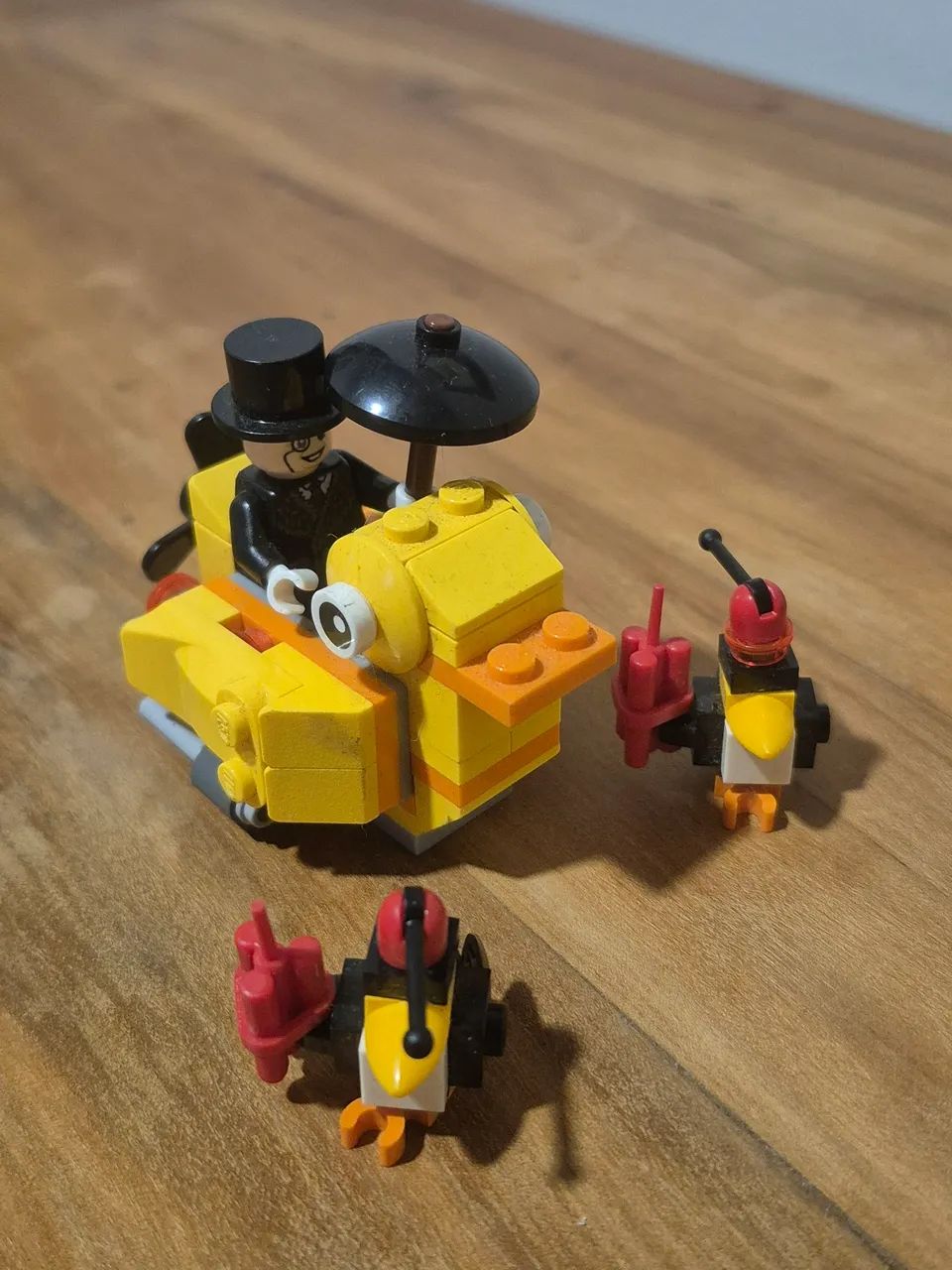 Lego Batman VS Pinguim Minifiguras - Foto 2