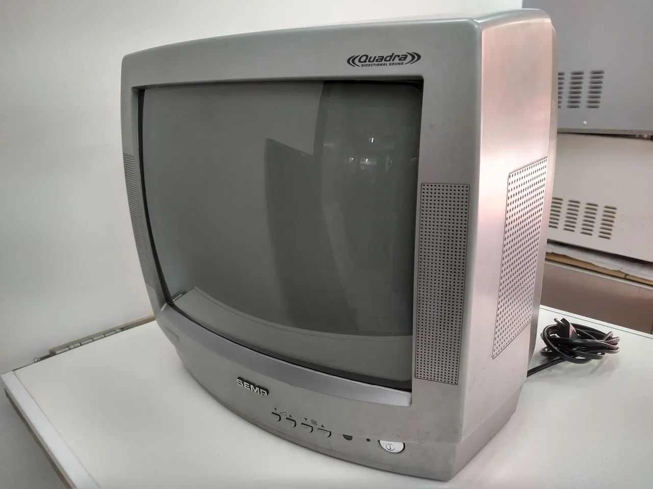 Tv tubo 14 polegadas Semp Toshiba  - Foto 4